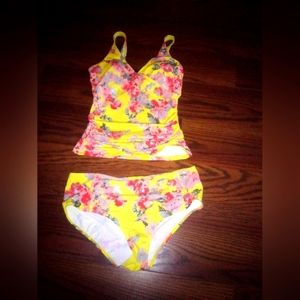 Swim Suit Women's Size M